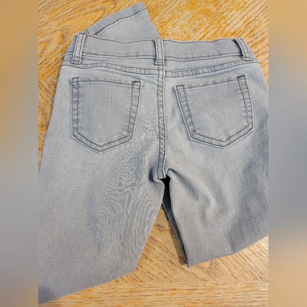 Children's Place Gray Super Skinny Girls Jeans Size 6